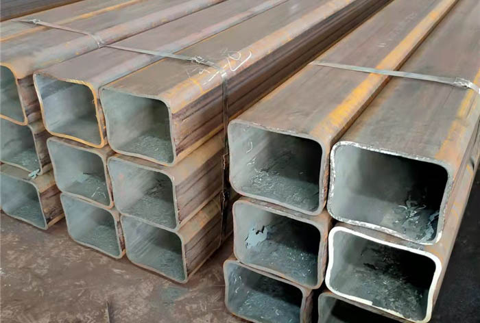 桥东大口径无缝方管